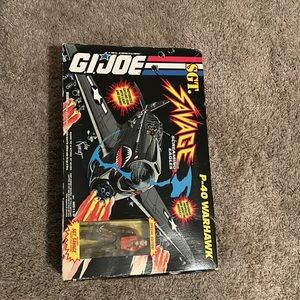 G.I. JOE SGT. SAVAGE P-40 WARHAWK WITH SGT SAVAGE FIGHTER PILOT ACTION FIGURE